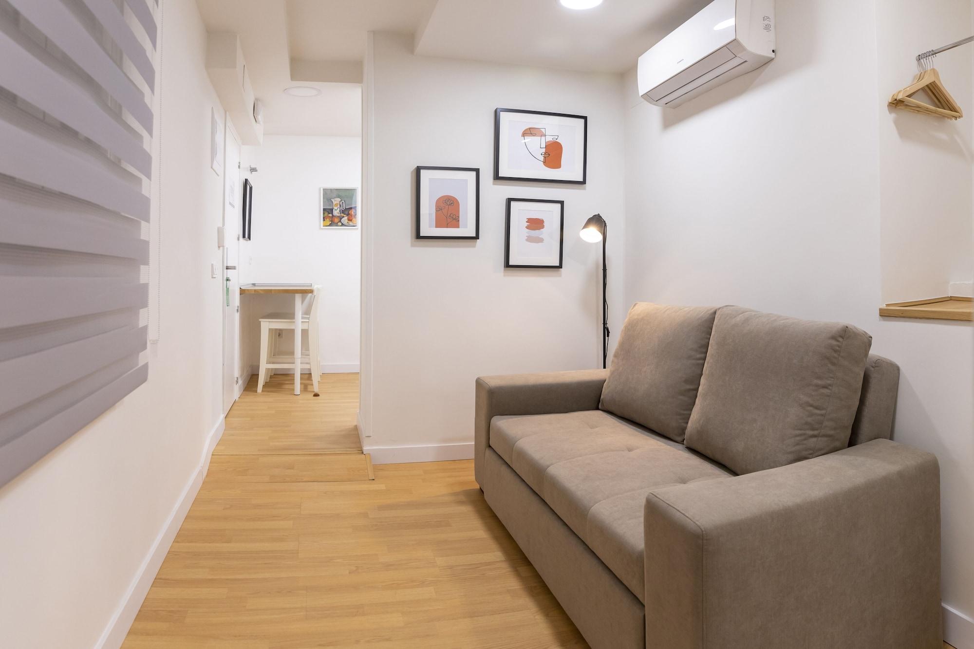 Hostal Montaloya Madryt Zewnętrze zdjęcie