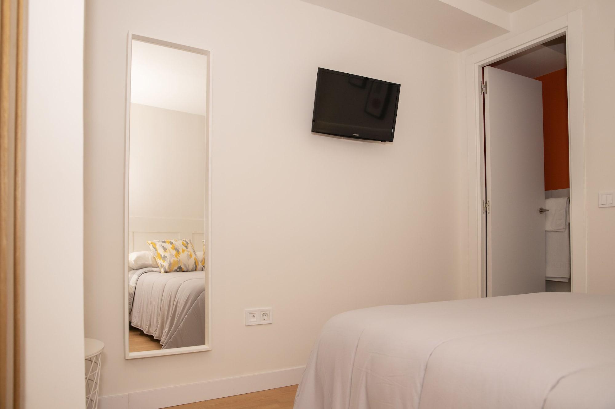 Hostal Montaloya Madryt Zewnętrze zdjęcie